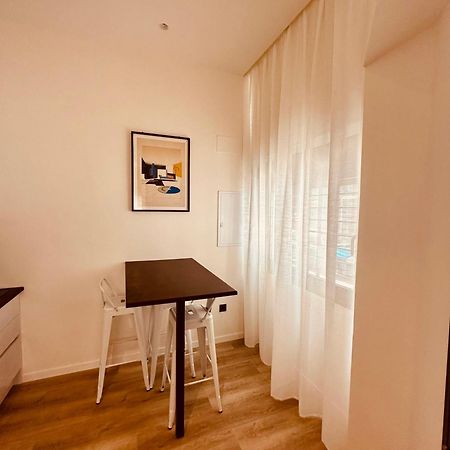 Apartamentos Sunsets Malaga Centro Ngoại thất bức ảnh