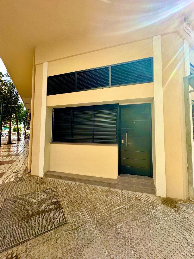 Apartamentos Sunsets Malaga Centro Ngoại thất bức ảnh