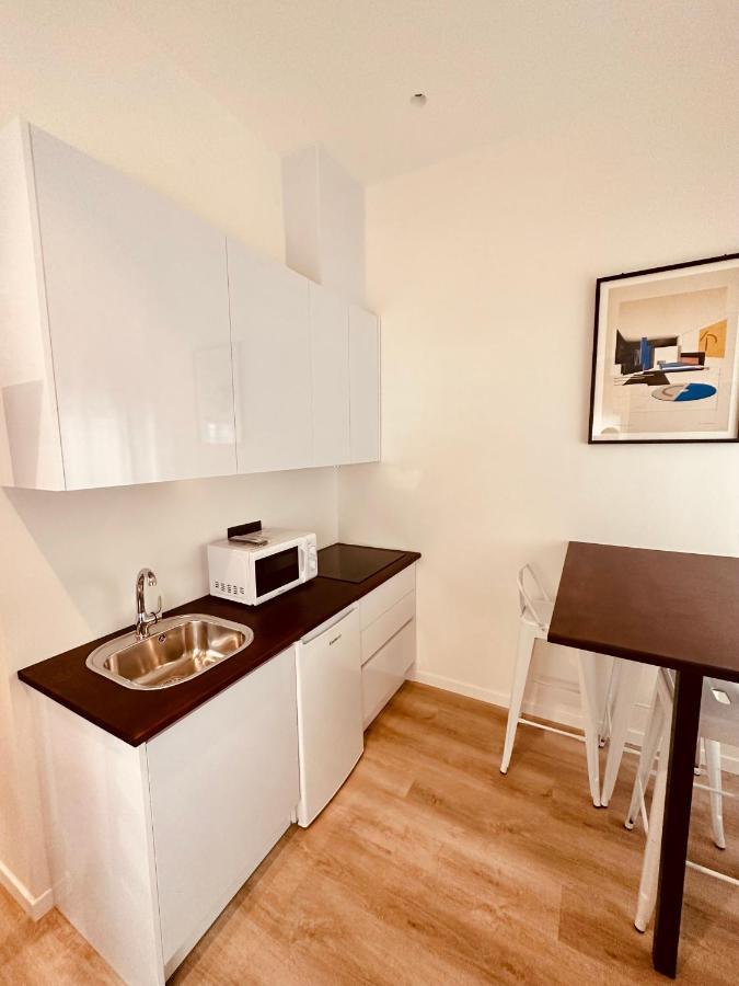 Apartamentos Sunsets Malaga Centro Ngoại thất bức ảnh